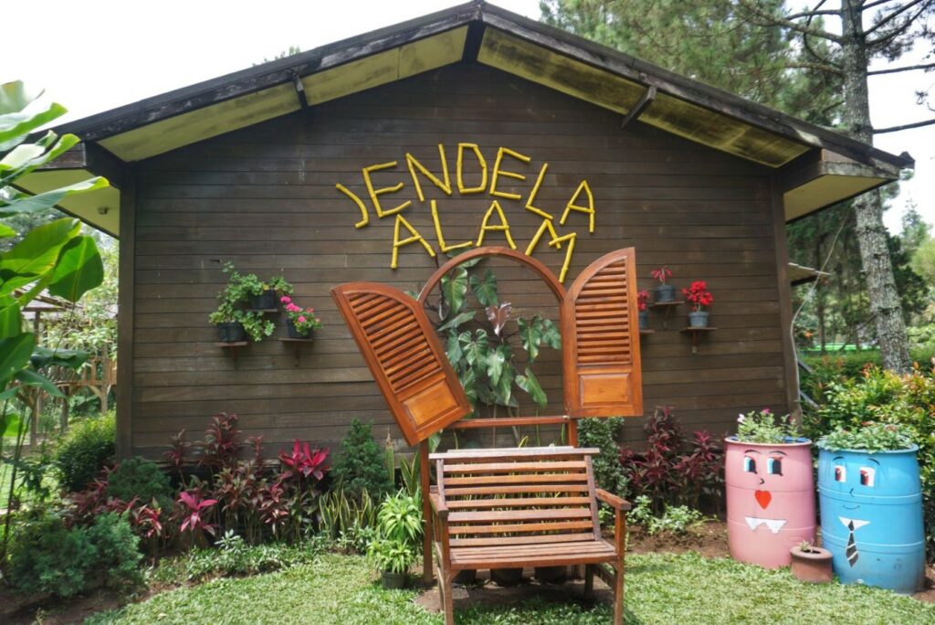 Jendela Alam